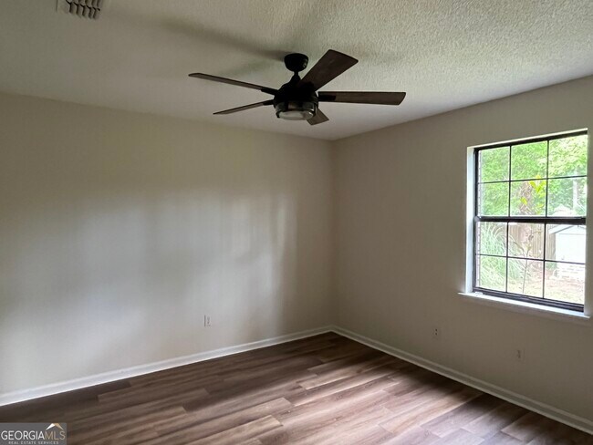 Building Photo - 156 Ardith Ln