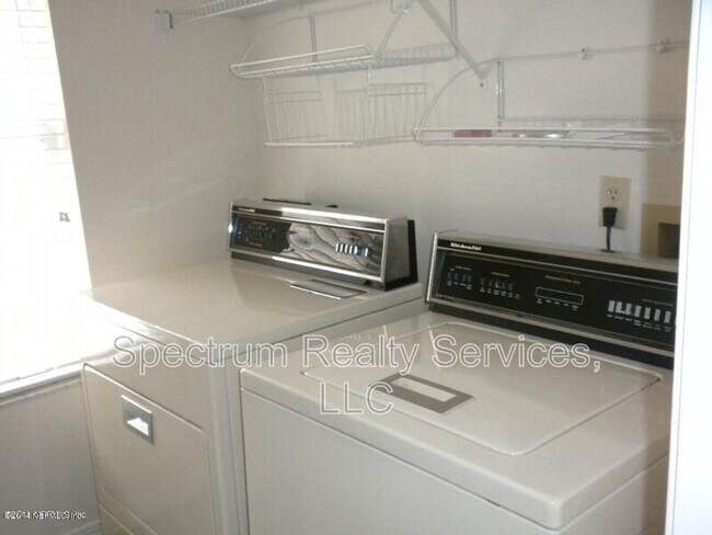 Building Photo - 1488 Marsh Rabbit Way