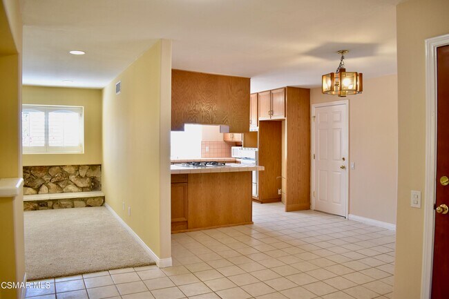 Building Photo - 26033 Adamor Rd