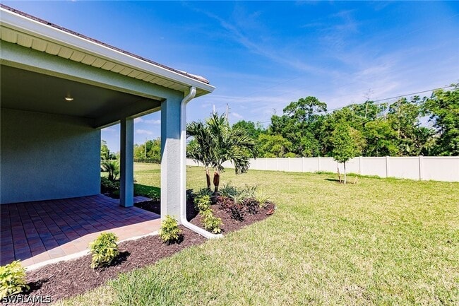 Building Photo - 536 Polihale Wy