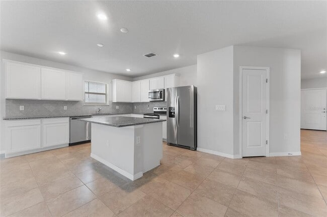 Building Photo - 9642 Summers Cay Cir