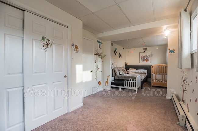 Building Photo - 3402 Little Hunting Creek Dr