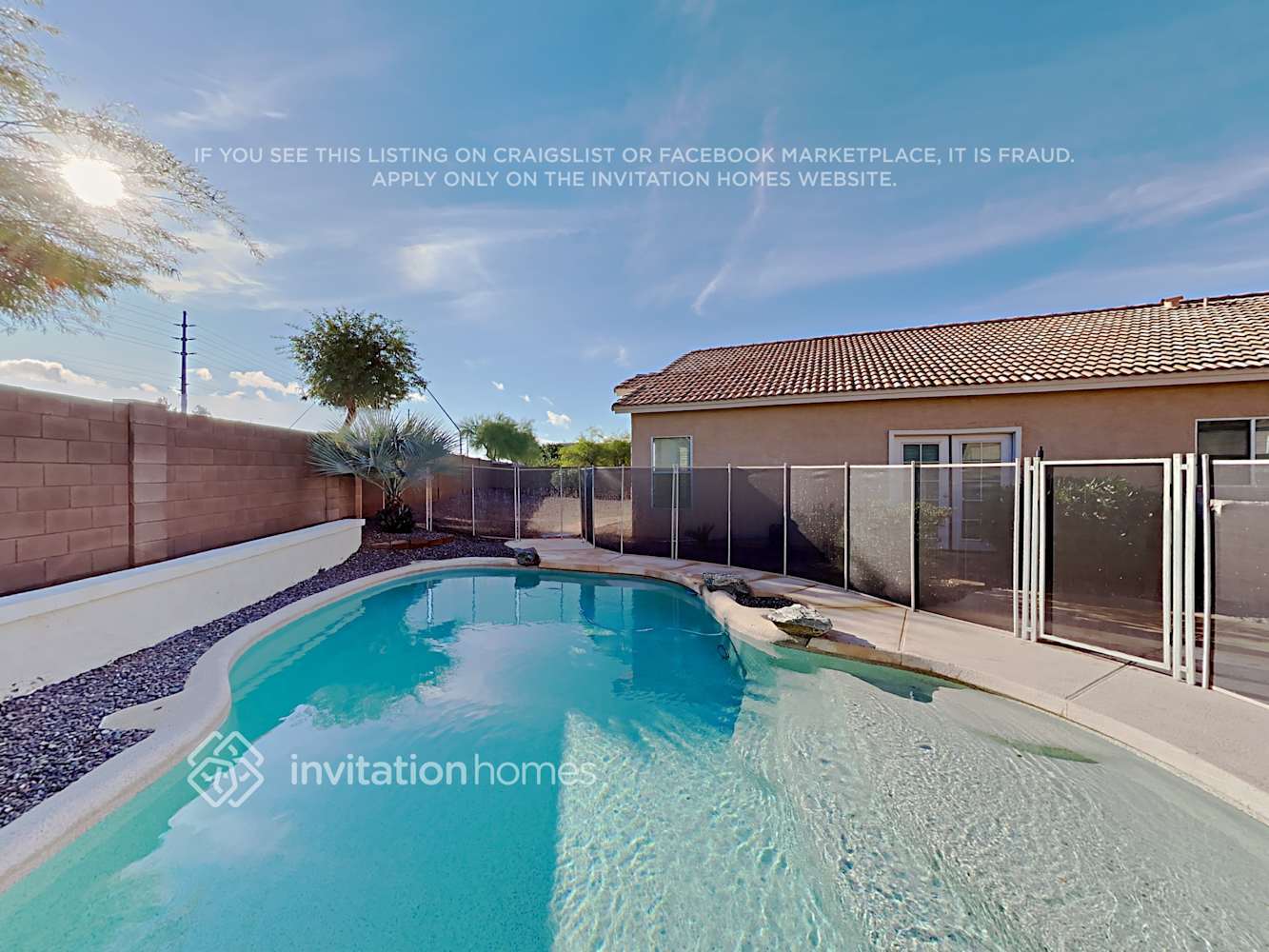 Building Photo - 2509 N Silverado