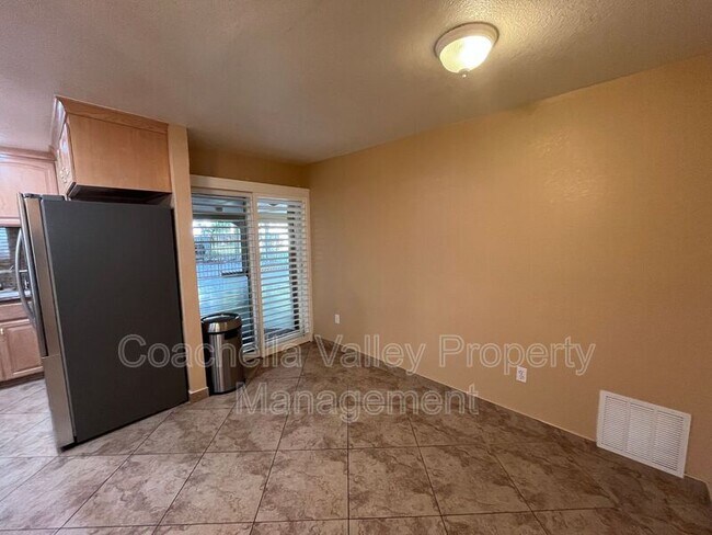 Building Photo - 46630 Vargas Rd