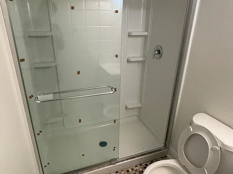 Master Shower - 1601 Big Tree Rd