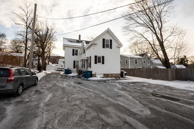 Building Photo - 47-49 Church St