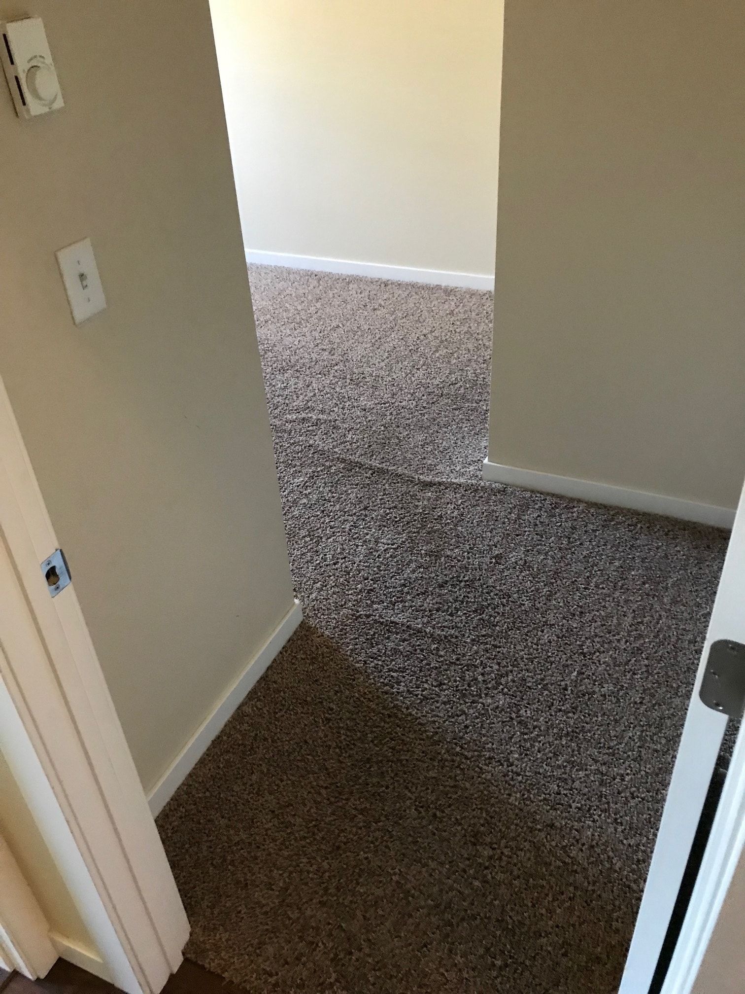 Building Photo - 1220 W Bismark Ave