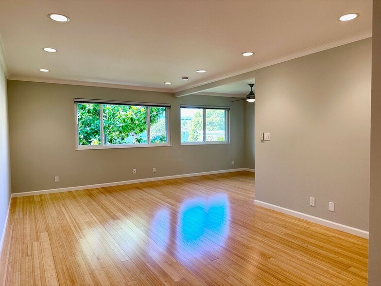 Interior Photo - Noel Oaks Apartments