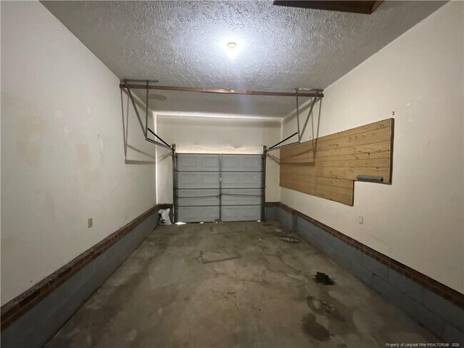 Building Photo - 3355 Lubbock Dr