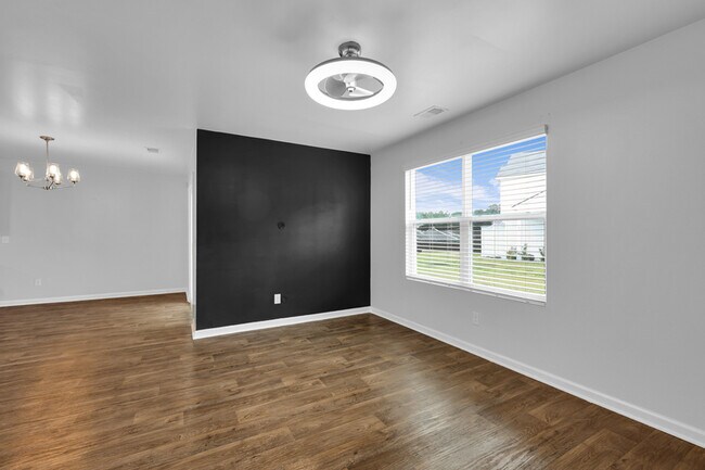 Building Photo - 233 Caribbean Village Dr