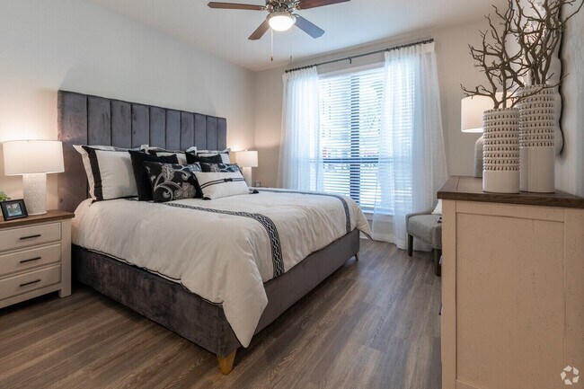 Building Photo - Stylish Katy Living + Special Savings!