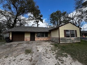 Building Photo - 5967 Southtown St