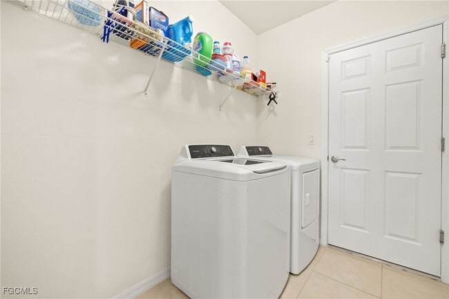 Building Photo - 10733 Crossback Ln