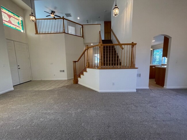 Building Photo - 1535 Via Arroyo