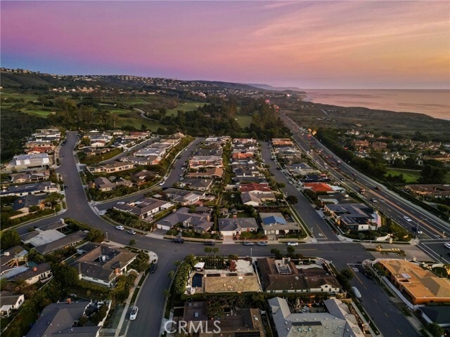 Building Photo - 4621 Wayne Rd