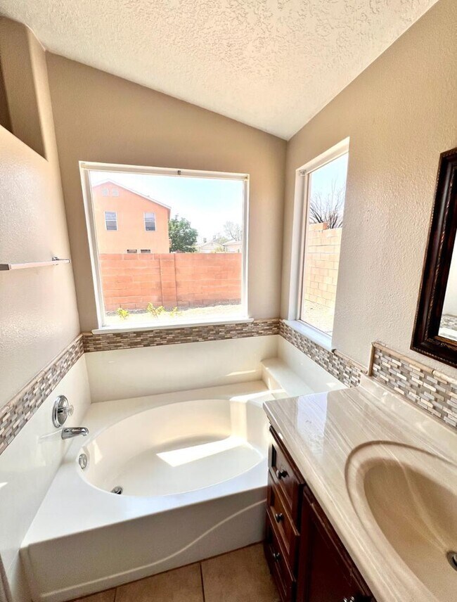 Building Photo - 10408 Paso Fino Pl SW