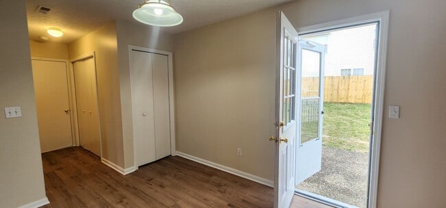 Building Photo - Fantastic 3 Bedrooms & 1.5 Bathroom, Two Story with a Garage!  Freshened Paint throughout!  Newer...