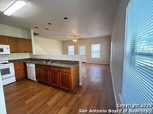 Building Photo - 5710 Golf Heights