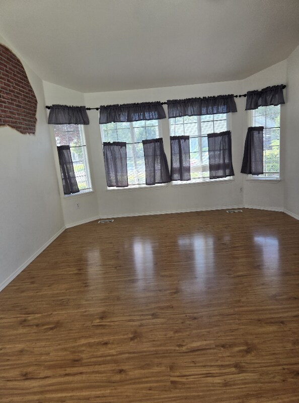 Building Photo - 8120 E Brandts Creek Way