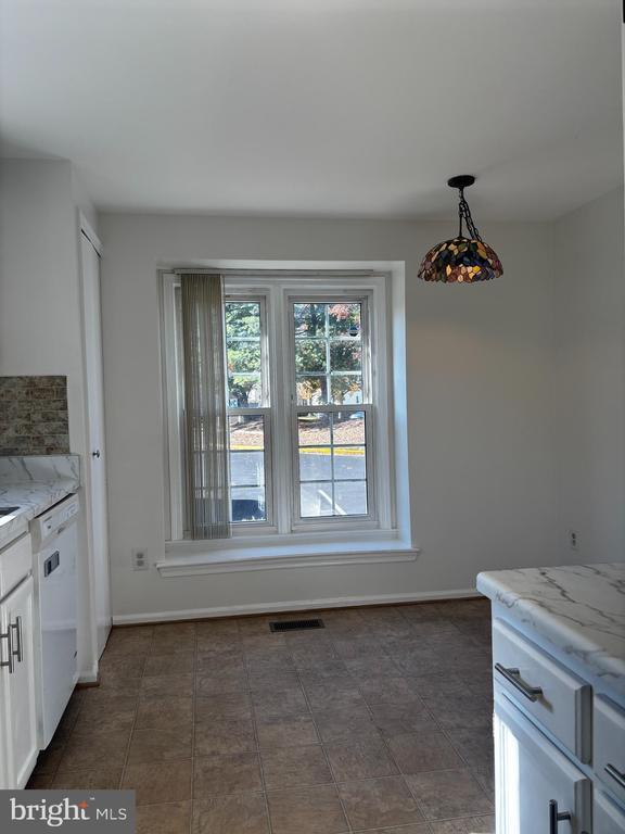 Building Photo - 14428 Black Horse Ct