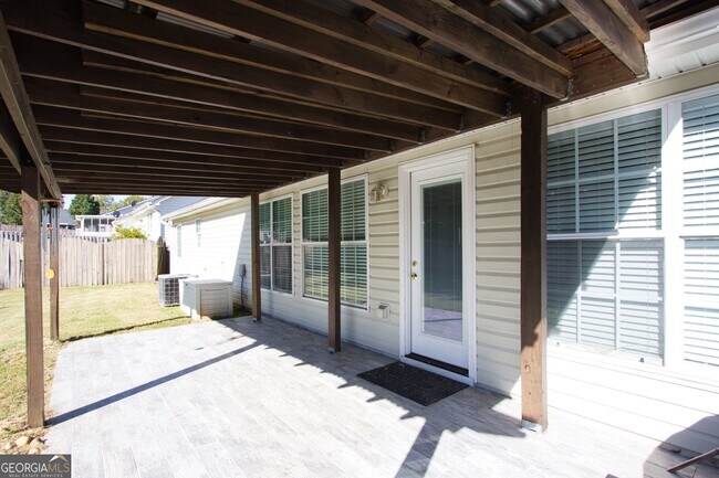 Building Photo - 1481 Beckley Pointe