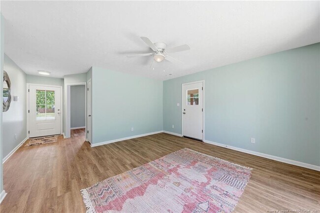 Building Photo - 6791 Seaford Dr