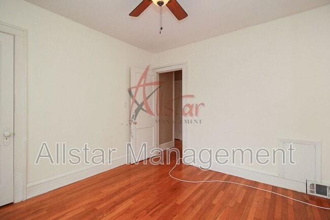 Building Photo - 1622 Northland Ave