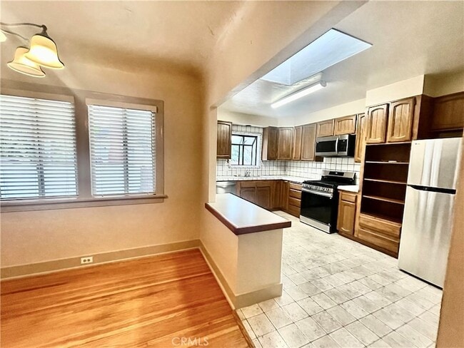 Building Photo - 3601 Cerritos Ave