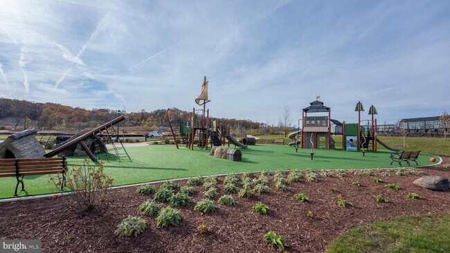 Building Photo - 1622 Sandpiper Bay Lp