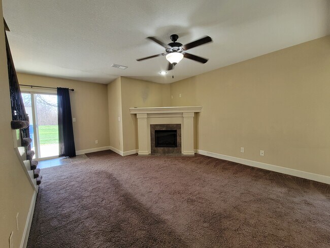 Building Photo - 12315 Fox Creek Dr