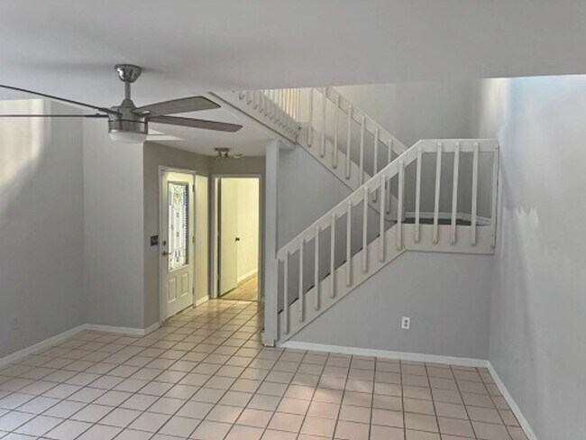 Building Photo - 13660 Abbey Dr