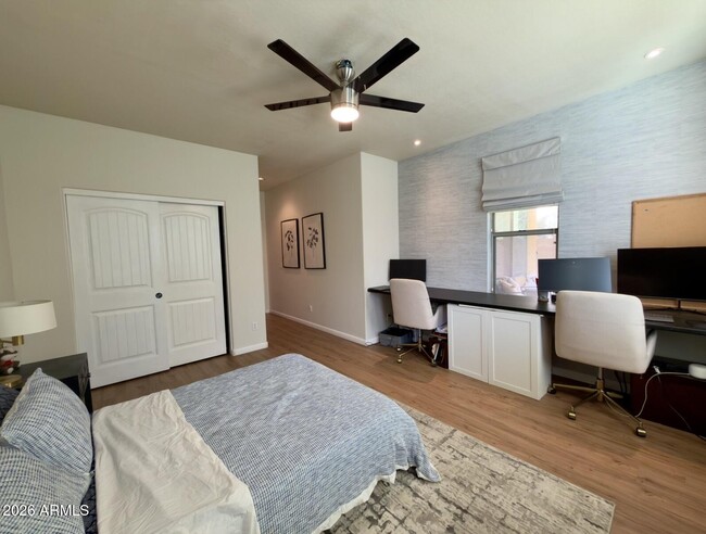 Building Photo - 51 W Hackberry Dr