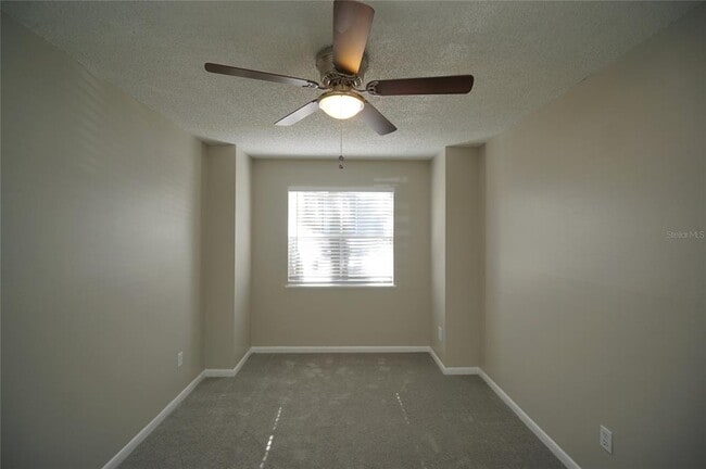 Building Photo - 603 S Melville Ave