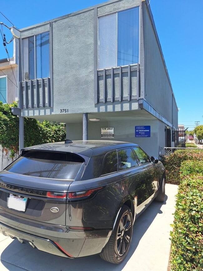 Building Photo - 3751 Clairemont Mesa Blvd