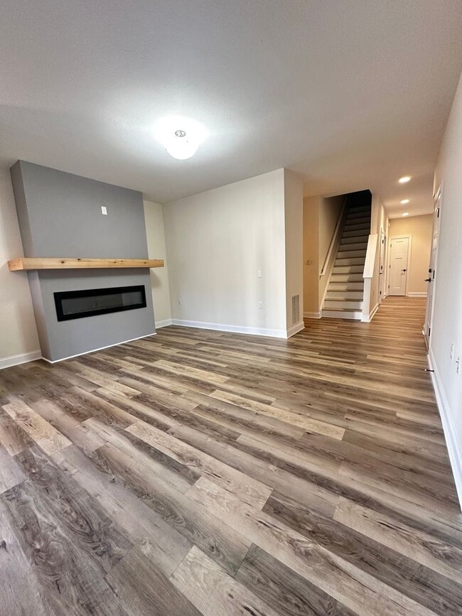 Building Photo - Single Family Home for Rent