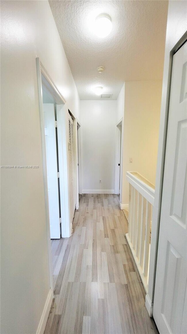 Building Photo - 2234 Coral Reef Ct