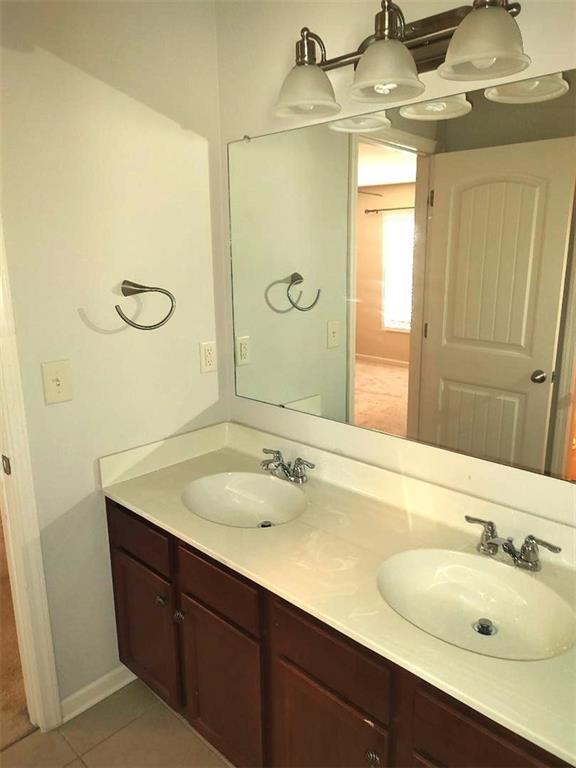 Building Photo - 6210 Pine Bluff Dr