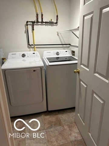 Building Photo - 9677 Fireside Ln