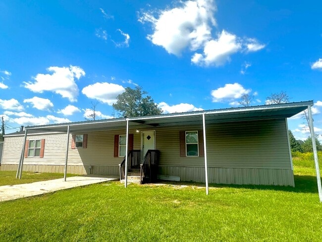 Building Photo - 207 Juniper Rd