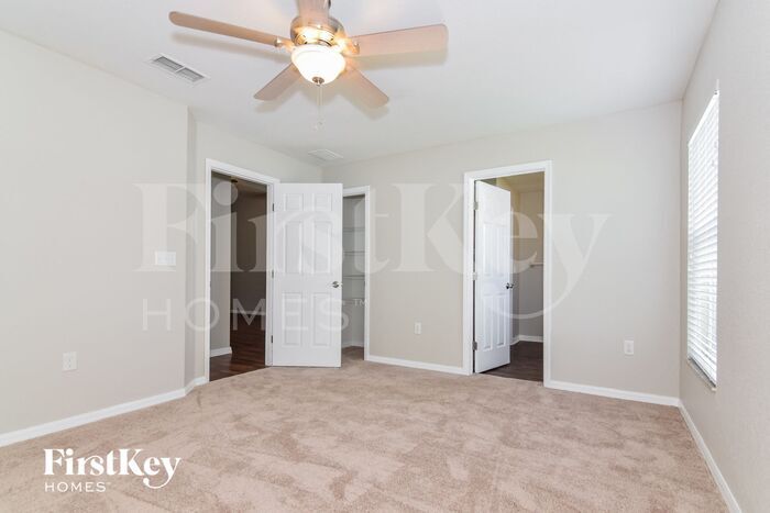 Building Photo - 3558 Marsh Wren St