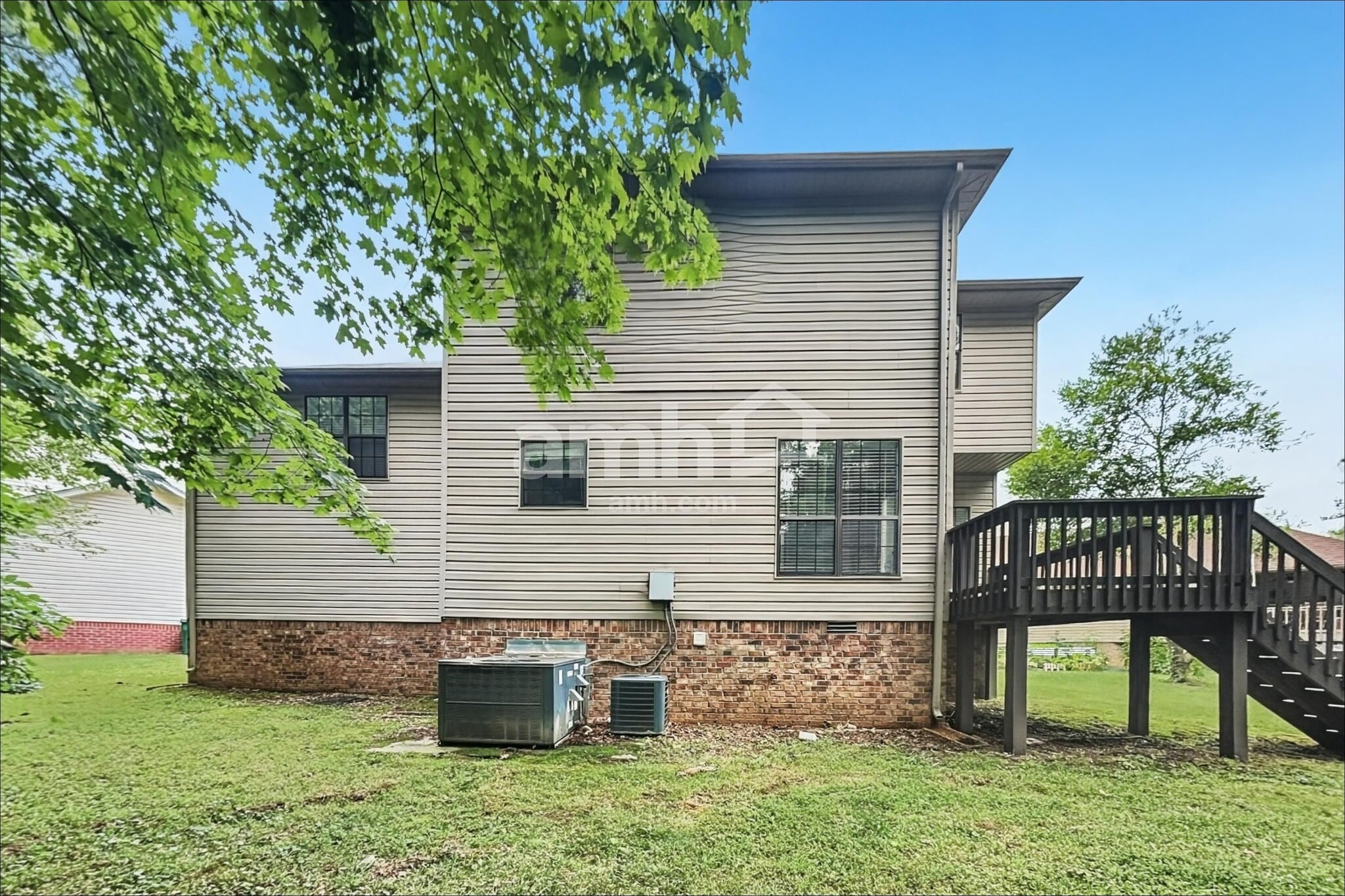 Building Photo - 924 Colo Cove