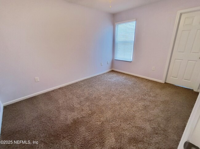 Building Photo - 201 Scotch Pebble Dr