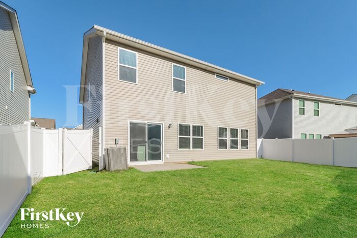 Building Photo - 7606 Wallace Farm Ln