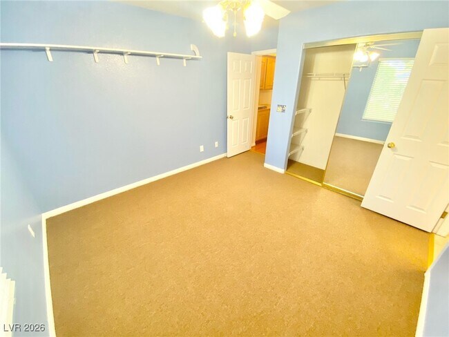 Building Photo - 8412 Bay Crest Dr