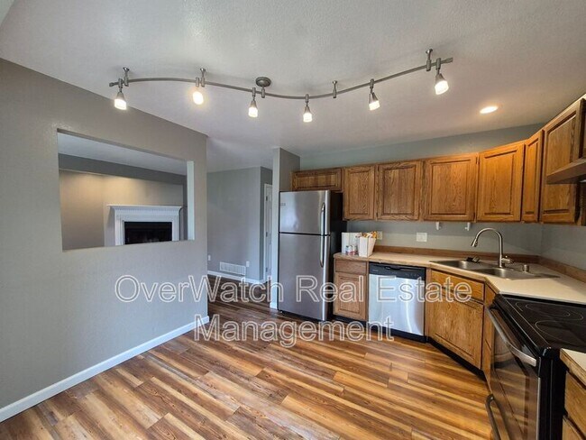Building Photo - 6133 Prosperity Dr