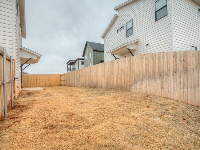 Building Photo - Beautiful New Construction Home in Edmond/Oklahoma City