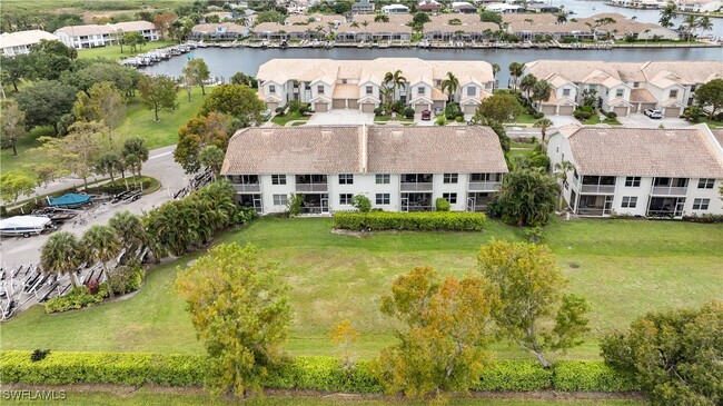 Building Photo - 365 Stella Maris Dr N