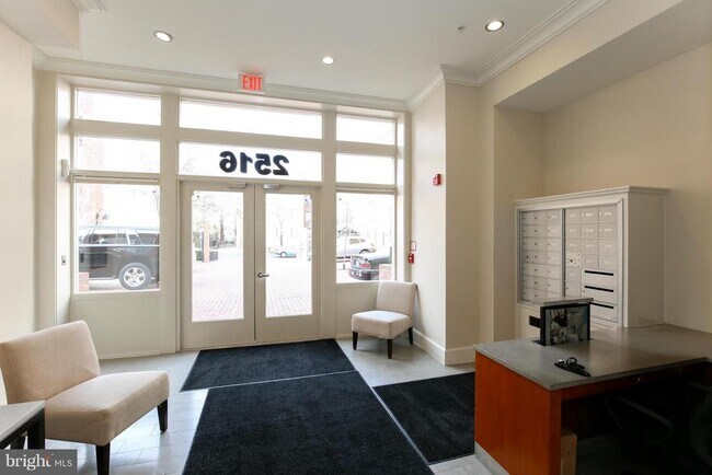 Building Photo - 2516 Q St NW