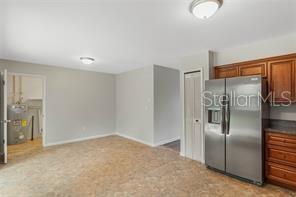 Building Photo - 924 Poplar Dr
