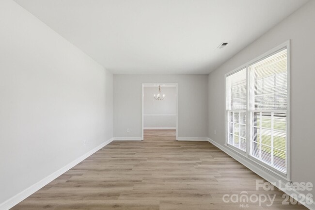 Building Photo - 4609 Randolph Rd